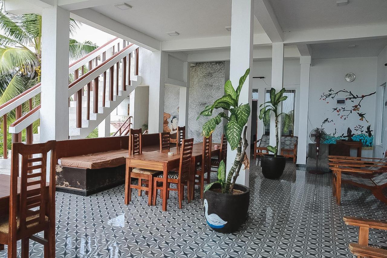 Sunset View Beach Hotel Vịnh Arugam Ngoại thất bức ảnh