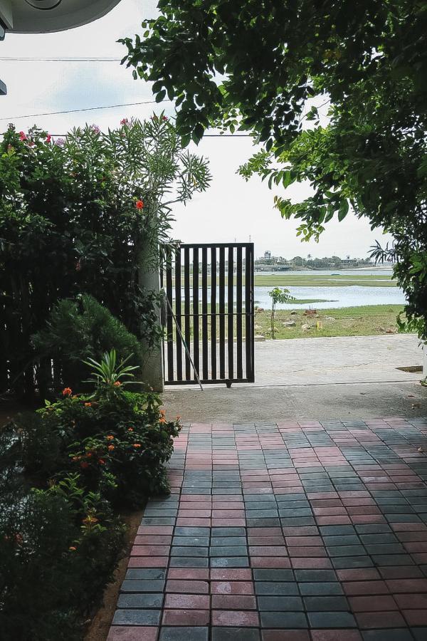 Sunset View Beach Hotel Vịnh Arugam Ngoại thất bức ảnh